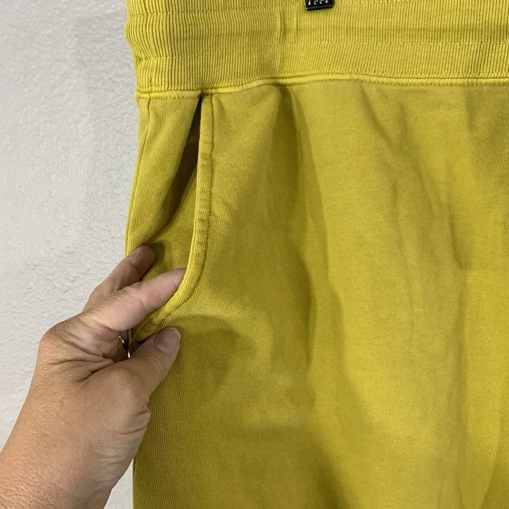 The North Face TNF Men's Mineral Gold‎ Garment Dye 7